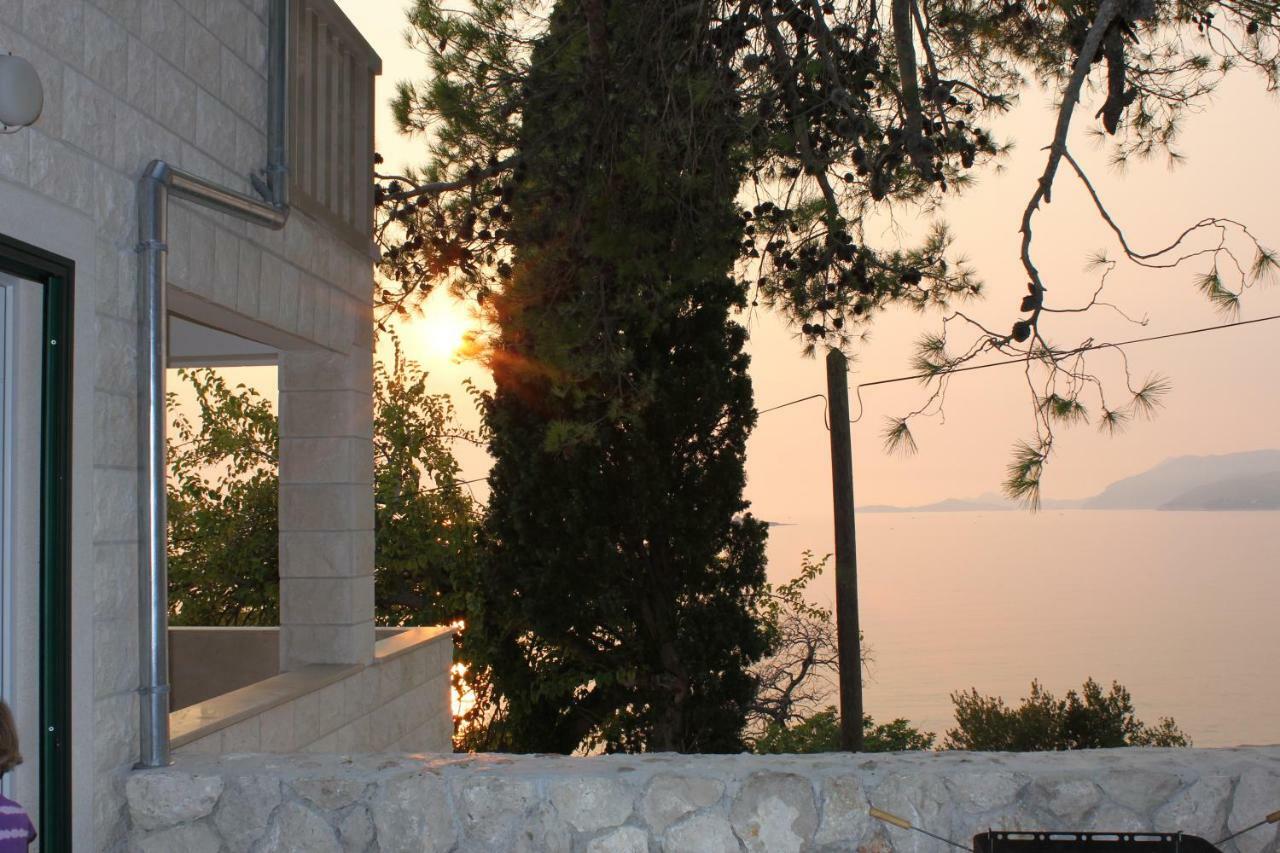 I Sassi Bianchi - West Villa تْسافتات المظهر الخارجي الصورة