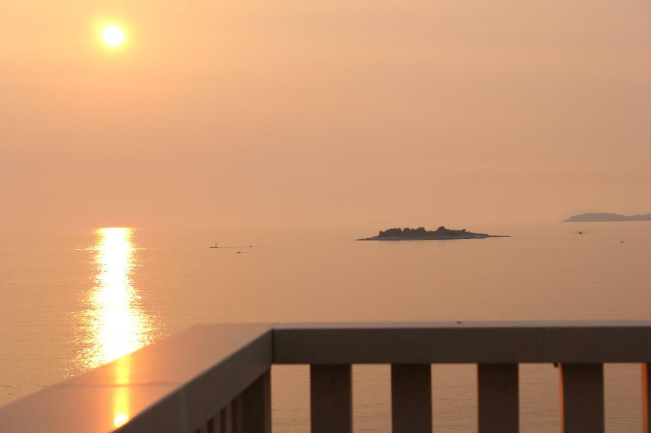 I Sassi Bianchi - West Villa تْسافتات المظهر الخارجي الصورة